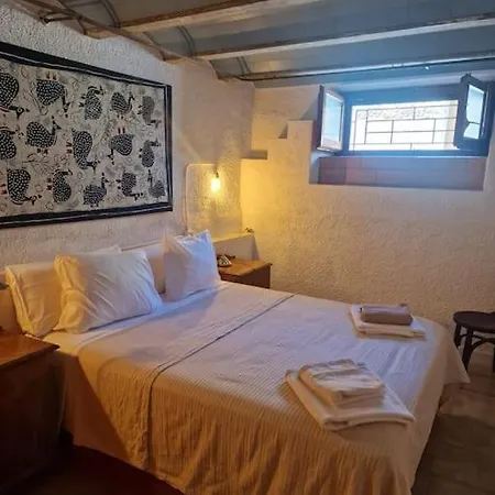 Renovated House Palau-saverdera